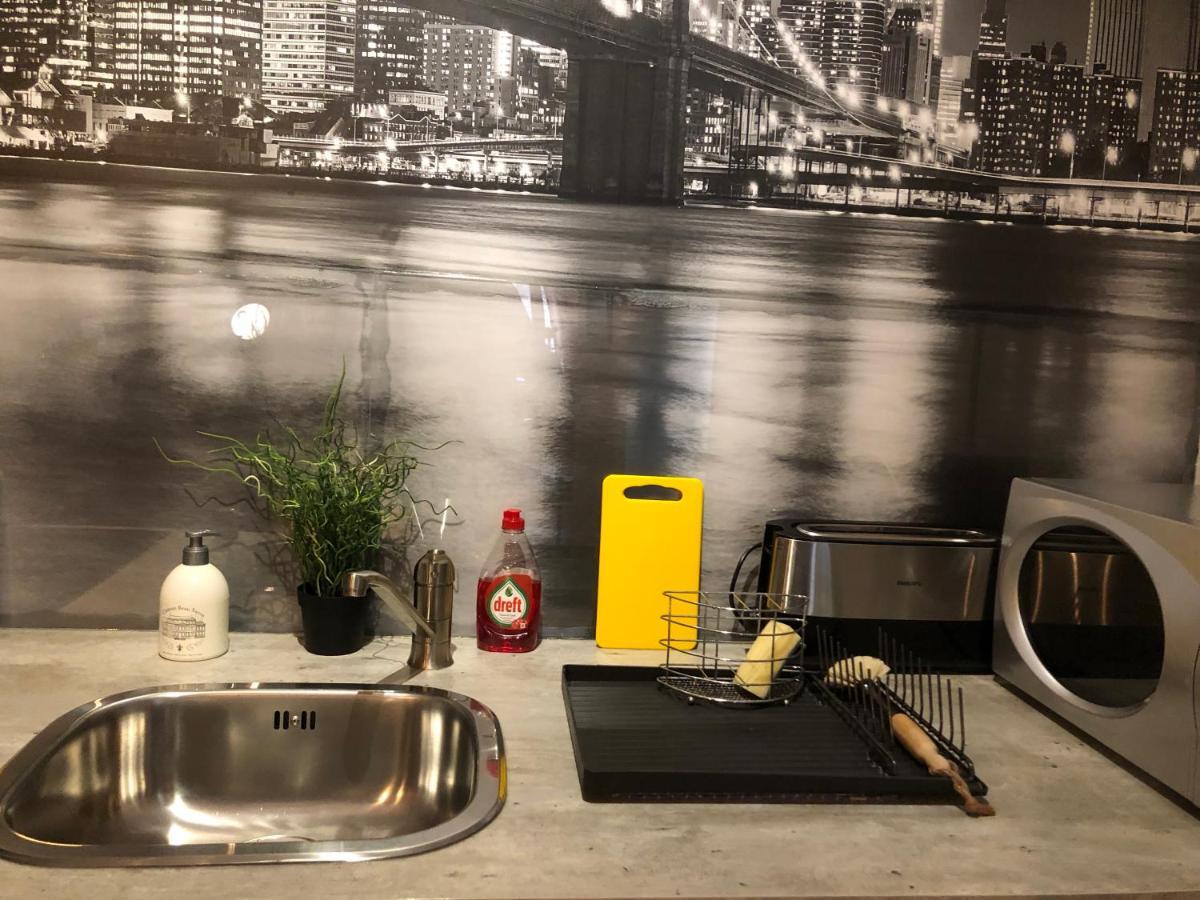 New York Loft - Fully Equipped And Available Long-Term - Perfect Location In City Center Lejlighed Namur Eksteriør billede